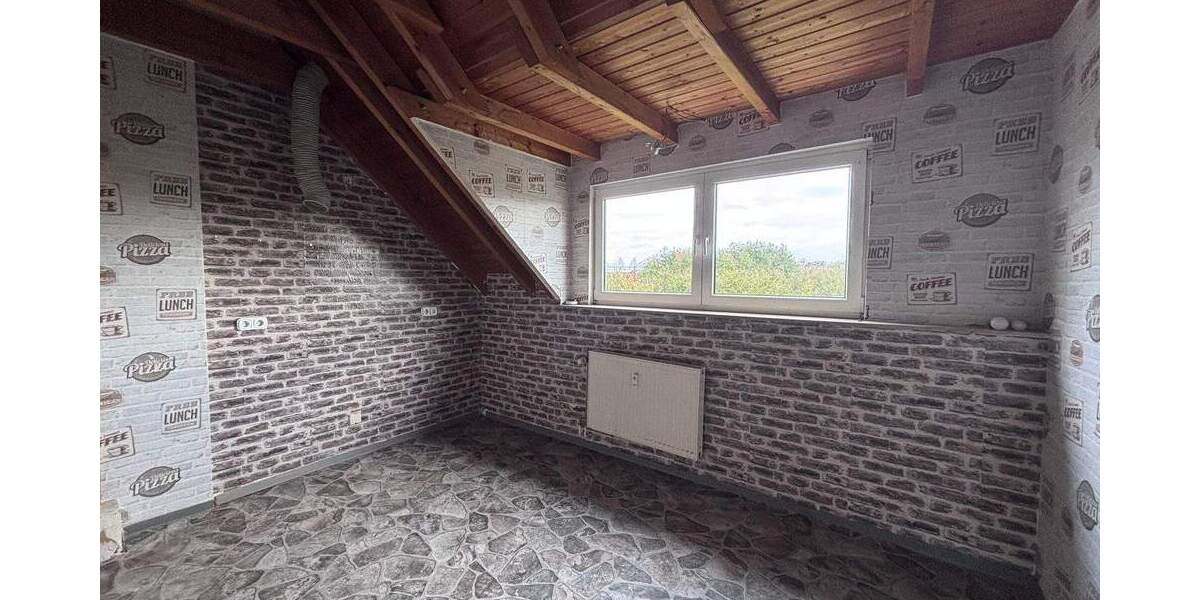 Etagenwohnung Mönchengladbach Dorthausen - 4 Zimmer, 95 m&sup2;, 189.000&euro; | Angebot:25693378