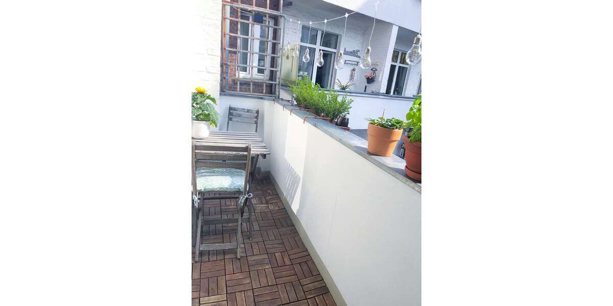 Etagenwohnung Düsseldorf Flingern Nord - 3 Zimmer, 90 m&sup2;, 1.300&euro; | Angebot:26266368