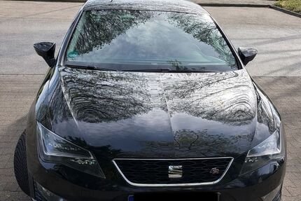Seat Leon 203.000 km 8.900 &euro; Mönchengladbach 41066