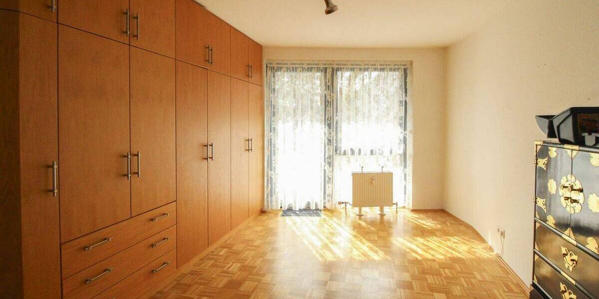 Etagenwohnung Düsseldorf Hassels - 3 Zimmer, 83 m&sup2;, 269.000&euro; | Angebot:26189162