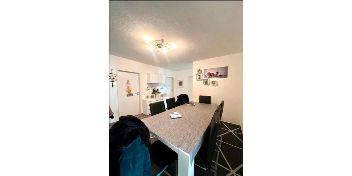 Etagenwohnung Kaarst - 4 Zimmer, 104 m&sup2;, 315.000&euro; | Angebot:24328237