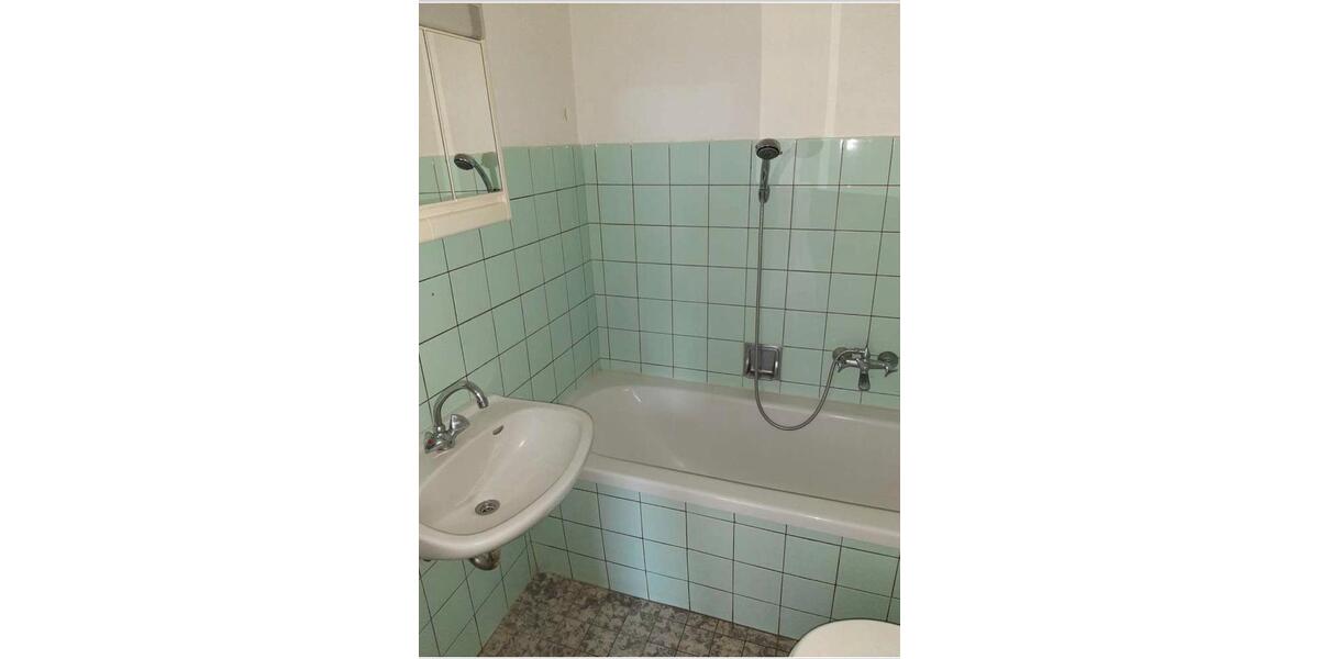 Etagenwohnung Mönchengladbach Süd - 2 Zimmer, 51 m&sup2;, 105.000&euro; | Angebot:27257579