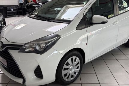 Toyota Yaris 150.000 km 7.450 &euro; Leverkusen 51371