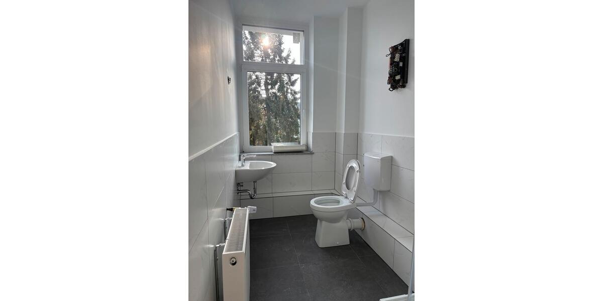 Etagenwohnung Mönchengladbach Süd - 2 Zimmer, 70 m&sup2;, 600&euro; | Angebot:24599530