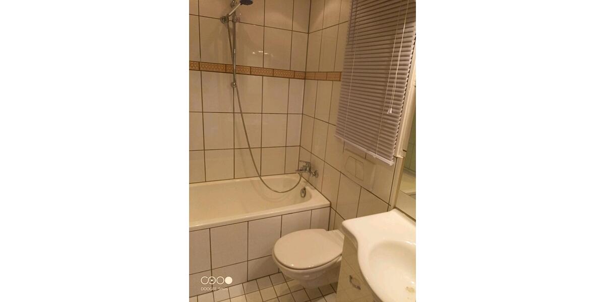 Etagenwohnung Krefeld Gellep-Stratum - 2.5 Zimmer, 50 m&sup2;, 110.000&euro; | Angebot:26966052