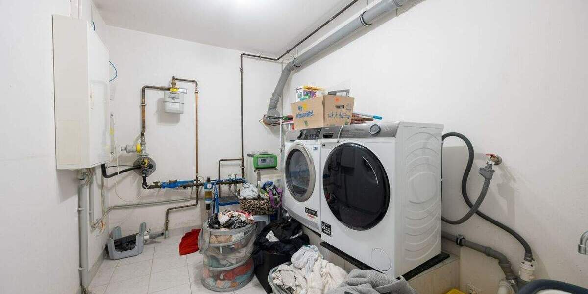 Doppelhaushälfte Neuss Gnadental - 7 Zimmer, 218 m&sup2;, 1.370.000&euro; | Angebot:25738398