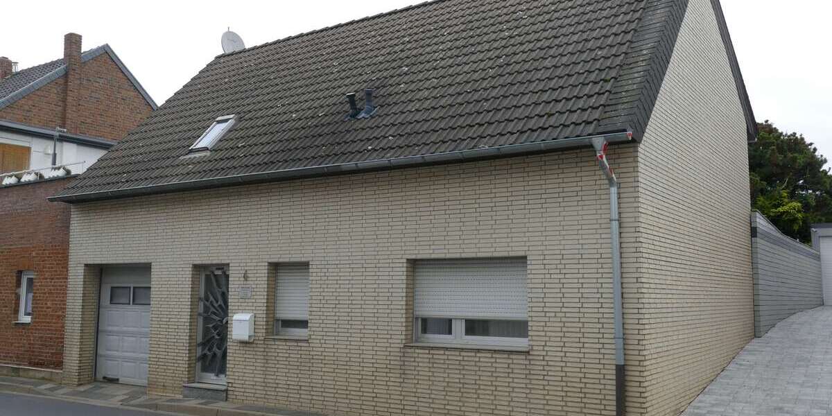 Einfamilienhaus Merzenich-Golzheim Golzheim - 4 Zimmer, 148 m&sup2;, 275.000&euro; | Angebot:23179386