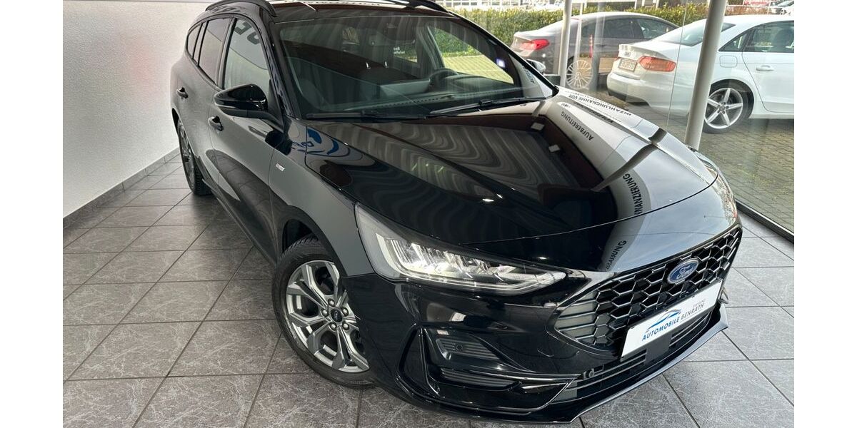 Ford Focus 49.571 km 18.699 &euro; Erkelenz 41812