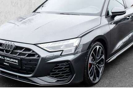 Audi S3 14.804 km 46.440 &euro; Düsseldorf 40474