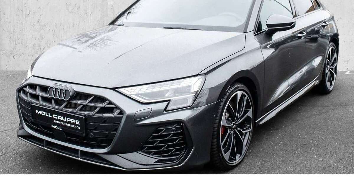 Audi S3 14.804 km 46.440 &euro; Düsseldorf 40474