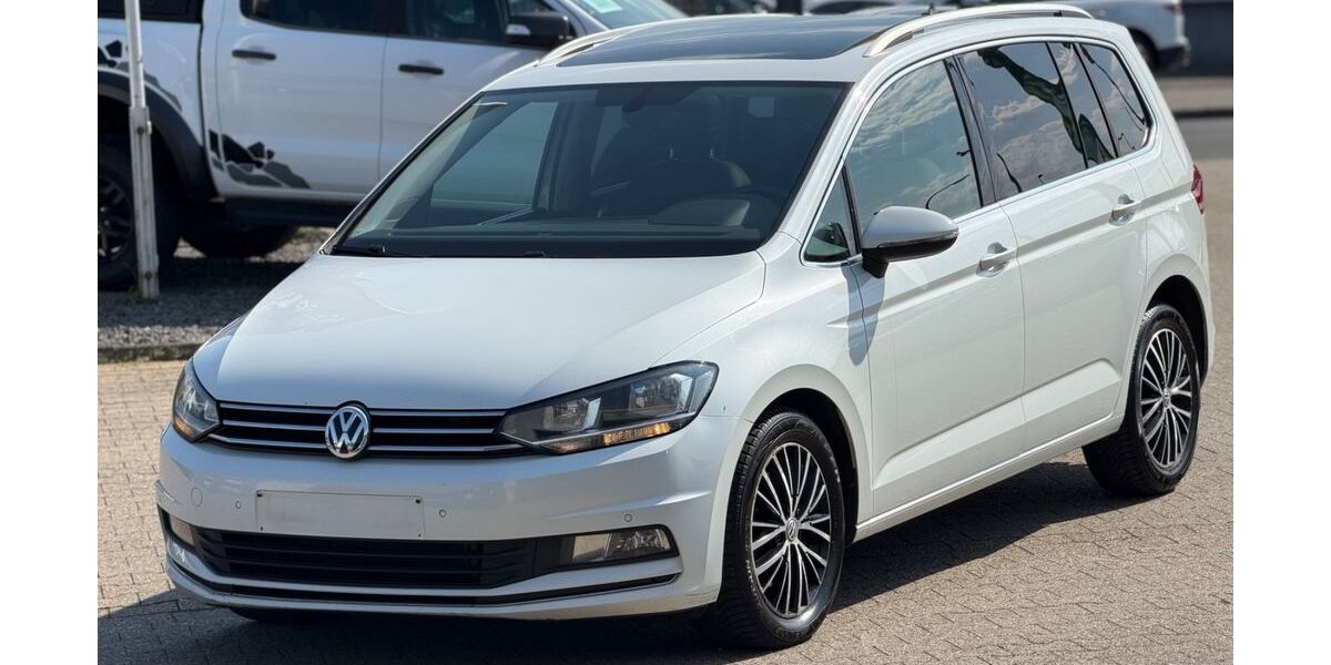 VW Touran 295.790 km 7.900 &euro; Hückelhoven 41836