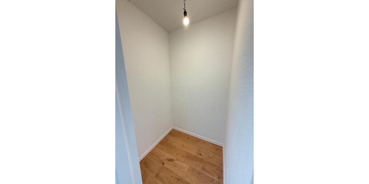 Etagenwohnung Krefeld Dießem - 2 Zimmer, 59 m&sup2;, 149.000&euro; | Angebot:26208025