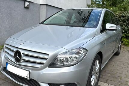 Mercedes-Benz B 180 67.056 km 11.450 &euro; düsseldorf 40625