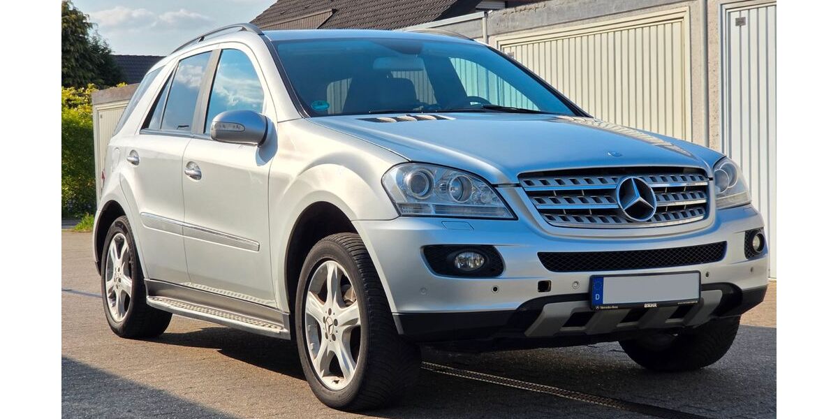 Mercedes-Benz ML 320 242.000 km 3.999 &euro; jülich 52428