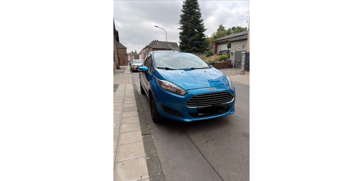 Ford Fiesta 142.038 km 3.100 &euro; Jülich 52428