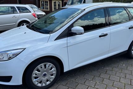 Ford Focus 91.000 km 6.999 &euro; Neuss 41462
