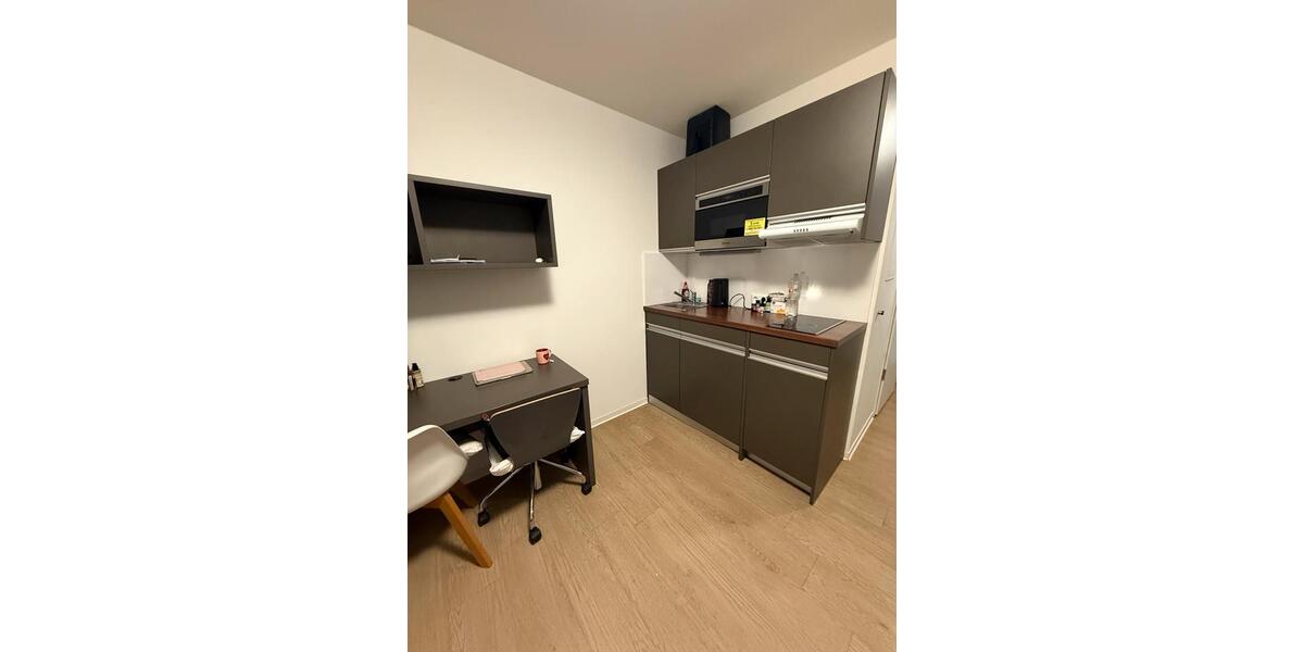 Etagenwohnung Düsseldorf Derendorf - 1 Zimmer, 21 m&sup2;, 785&euro; | Angebot:26248869
