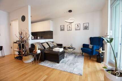 Wohnung Düsseldorf - 1 Zimmer, 55 m&sup2;, 1.210&euro; | Angebot:26149613