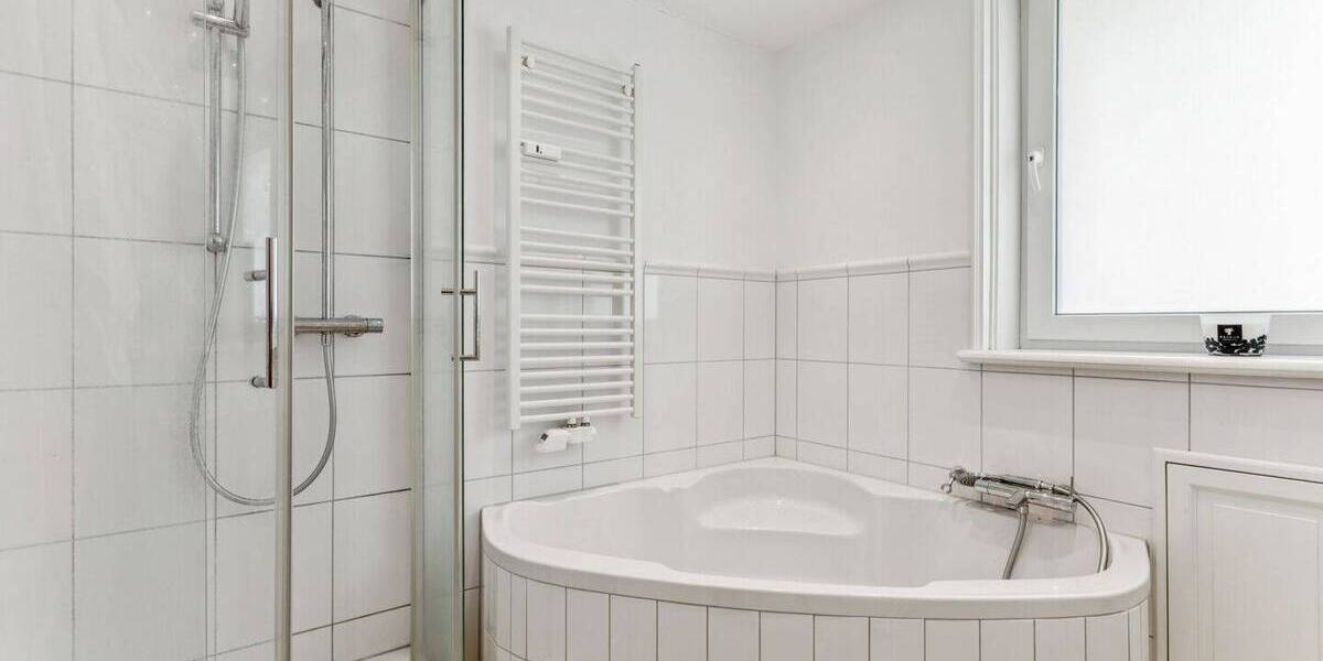 Etagenwohnung Meerbusch Büderich - 3 Zimmer, 122 m&sup2;, 525.000&euro; | Angebot:25958636