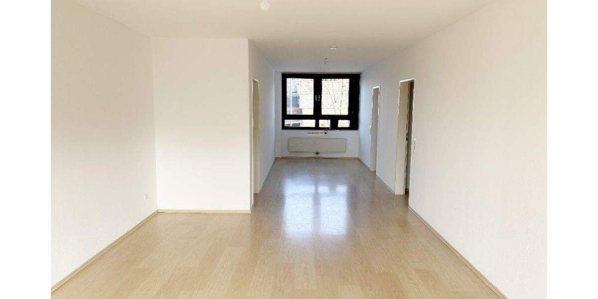 Etagenwohnung Düsseldorf Benrath - 3 Zimmer, 92 m&sup2;, 1.050&euro; | Angebot:25880128