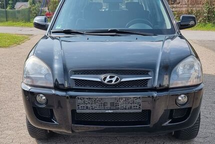 Hyundai TUCSON 174.050 km 2.490 &euro; Ratingen 40880