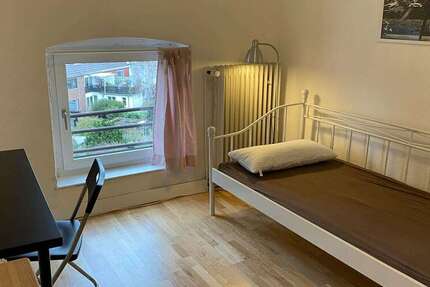 Zimmer Düsseldorf Wersten - 590&euro; | Angebot:22851351