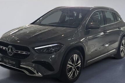 Mercedes-Benz GLA 200 3.754 km 38.290 &euro; Bergheim 50126