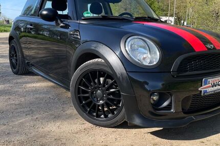 Mini ONE 99.600 km 6.200 &euro; Hückelhoven 41836