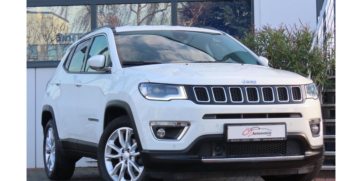 Jeep Compass 29.858 km 18.490 &euro; Neuss 41469