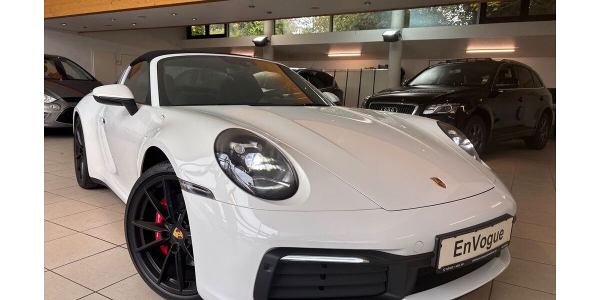 Porsche 992 29.955 km 149.992 &euro; Wegberg 41844