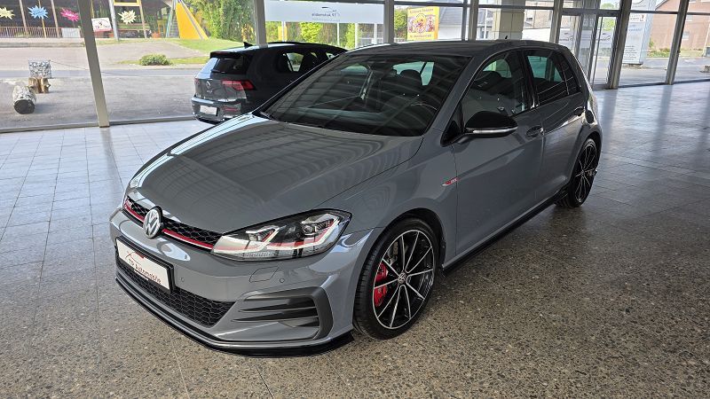 VW Golf 138.640 km 21.900 &euro; Hückelhoven 41836