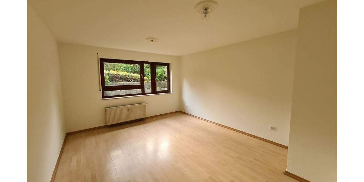 Etagenwohnung Hürth Efferen - 3 Zimmer, 109 m&sup2;, 1.200&euro; | Angebot:25705864