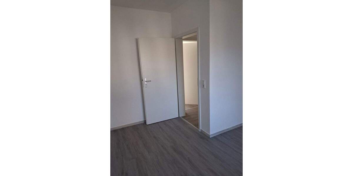 Etagenwohnung Leverkusen Opladen - 3 Zimmer, 68 m&sup2;, 768&euro; | Angebot:25864185