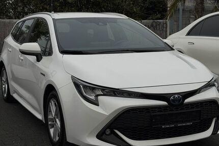 Toyota Corolla 219.000 km 13.500 &euro; Düsseldorf 40627