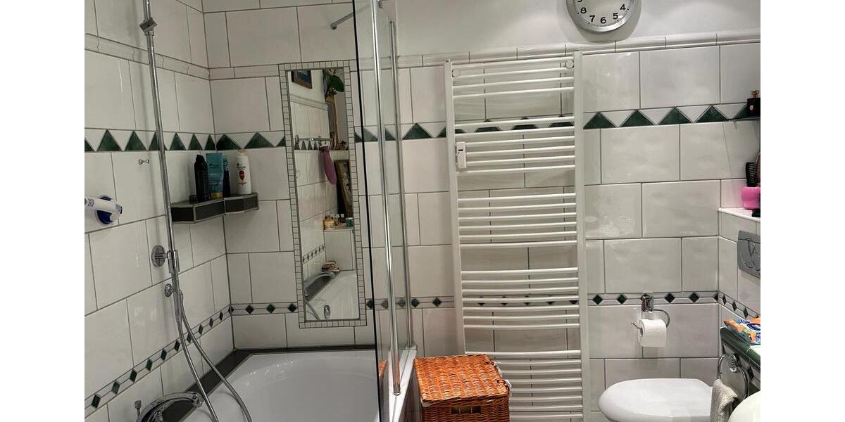 Etagenwohnung Düsseldorf Stadtbezirk 6 - 3 Zimmer, 83 m&sup2;, 349.000&euro; | Angebot:26050223