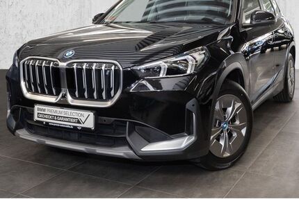 BMW iX1 27.763 km 33.990 &euro; Leverkusen 51371