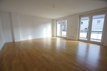 Moderne und großzügige 5 Zimmer-Wohnung über zwei Etagen mit separatem Eingang und Einbauküche - Maisonettenwohnung Düsseldorf Heerdt | Angebot:27313431
