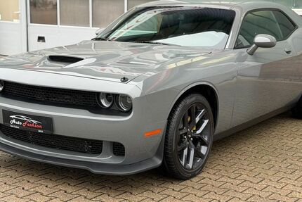 Dodge Challenger 35.200 km 25.950 &euro; Jülich 52428