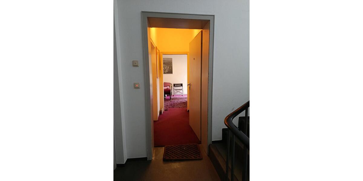 Hochparterre Mönchengladbach Nord - 1 Zimmer, 27 m&sup2;, 62.000&euro; | Angebot:26184840