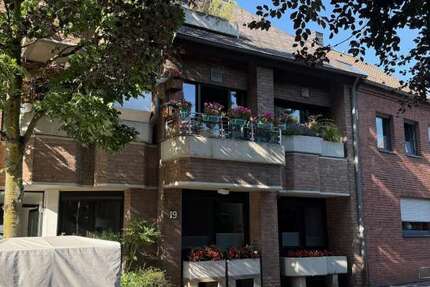 Wohnung Grevenbroich Stadtmitte - 2 Zimmer, 84 m&sup2;, 745&euro; | Angebot:26992668
