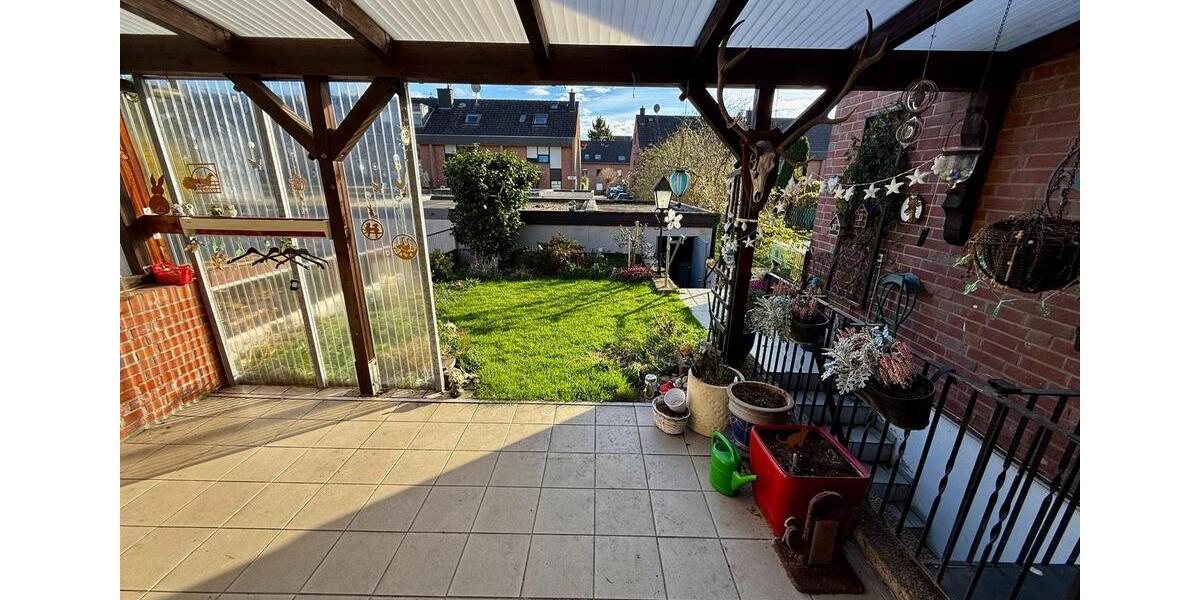 Reihenhaus Mönchengladbach Nord - 5.5 Zimmer, 110 m&sup2;, 350.000&euro; | Angebot:25396506