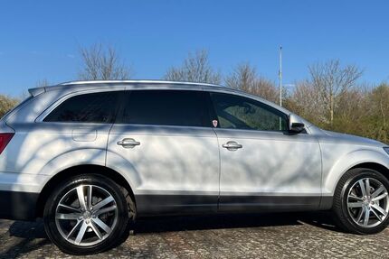 Audi Q7 197.500 km 13.999 &euro; Neuss 41469