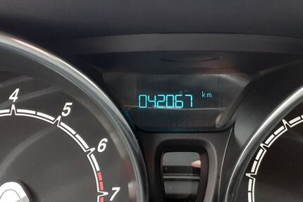 Ford B-Max 42.125 km 7.654 &euro; Mönchengladbach 41189