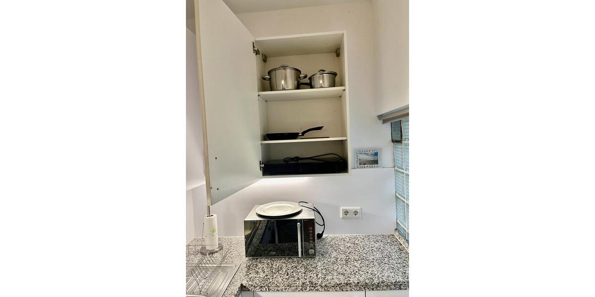 Hochparterre Düsseldorf Stadtbezirk 3 - 1 Zimmer, 26 m&sup2;, 1.090&euro; | Angebot:25960305