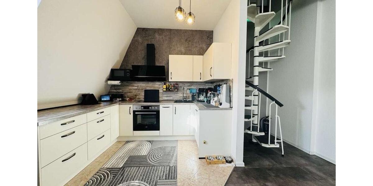 Dachgeschoßwohnung Mönchengladbach Nord - 4.5 Zimmer, 117 m&sup2;, 295.000&euro; | Angebot:27108701