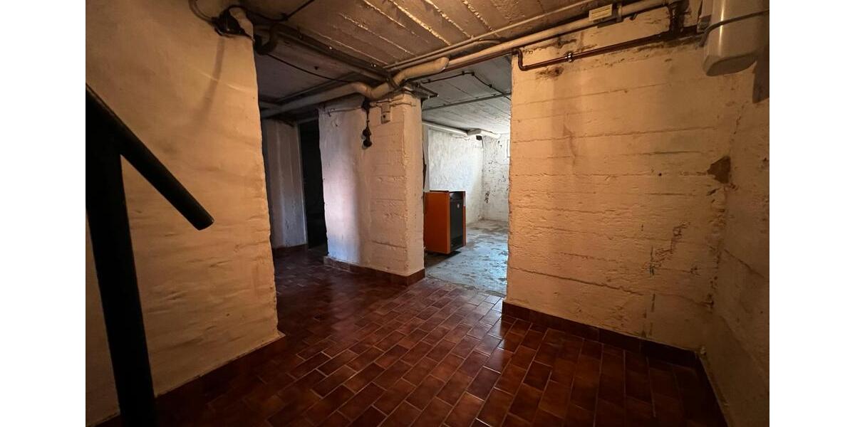 Doppelhaushälfte Mönchengladbach West - 4 Zimmer, 88 m&sup2;, 220.000&euro; | Angebot:25308802