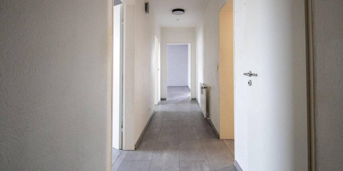 Etagenwohnung Krefeld Benrad-Süd - 3 Zimmer, 82 m&sup2;, 159.000&euro; | Angebot:26158218
