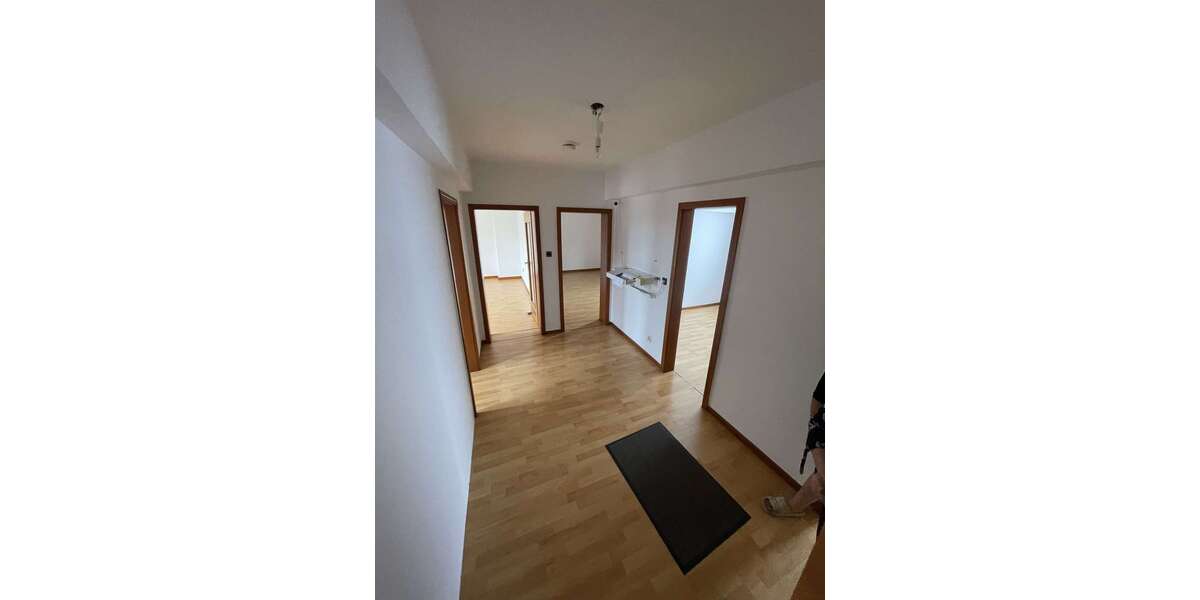 Etagenwohnung Leverkusen (Wiesdorf) - 3 Zimmer, 69 m&sup2;, 650&euro; | Angebot:23622610