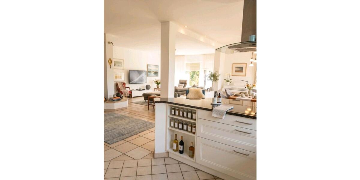 Doppelhaushälfte Jülich - 9 Zimmer, 300 m&sup2;, 689.000&euro; | Angebot:26101602