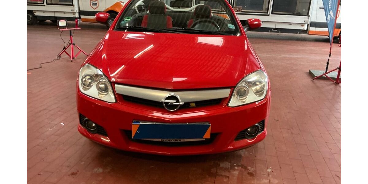 Opel Tigra 180.000 km 3.990 &euro; Bergheim-Niederaussem 50129